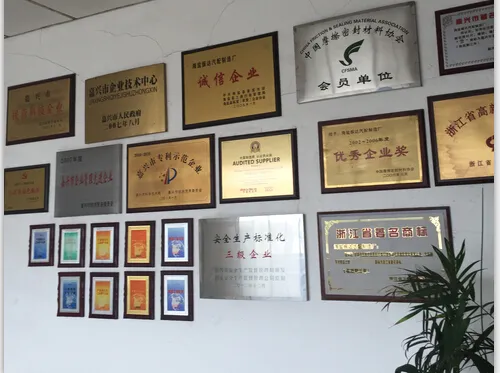 *Shannxi Heavy Duty Delong Rear Brake Lining Dz9112340062 Dz9112340063