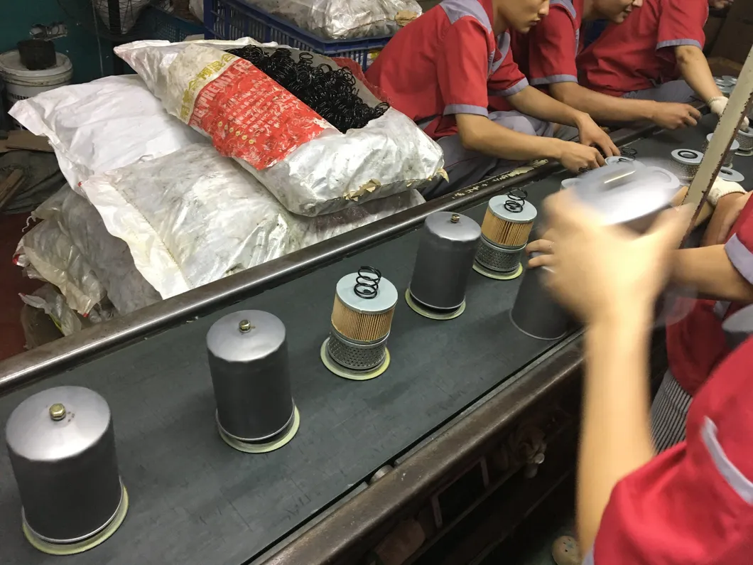 0009831647 0009831625 068127177 Fuel Filter for Linde Forklift Spare Parts12 Month Carton Box Customized 100% Tested 81*158mm Agrofil ISO9001