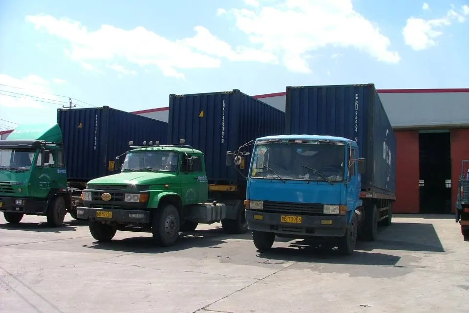 4X4 Light Truck SUV Tires for Sale 265/75r16 275/70r16