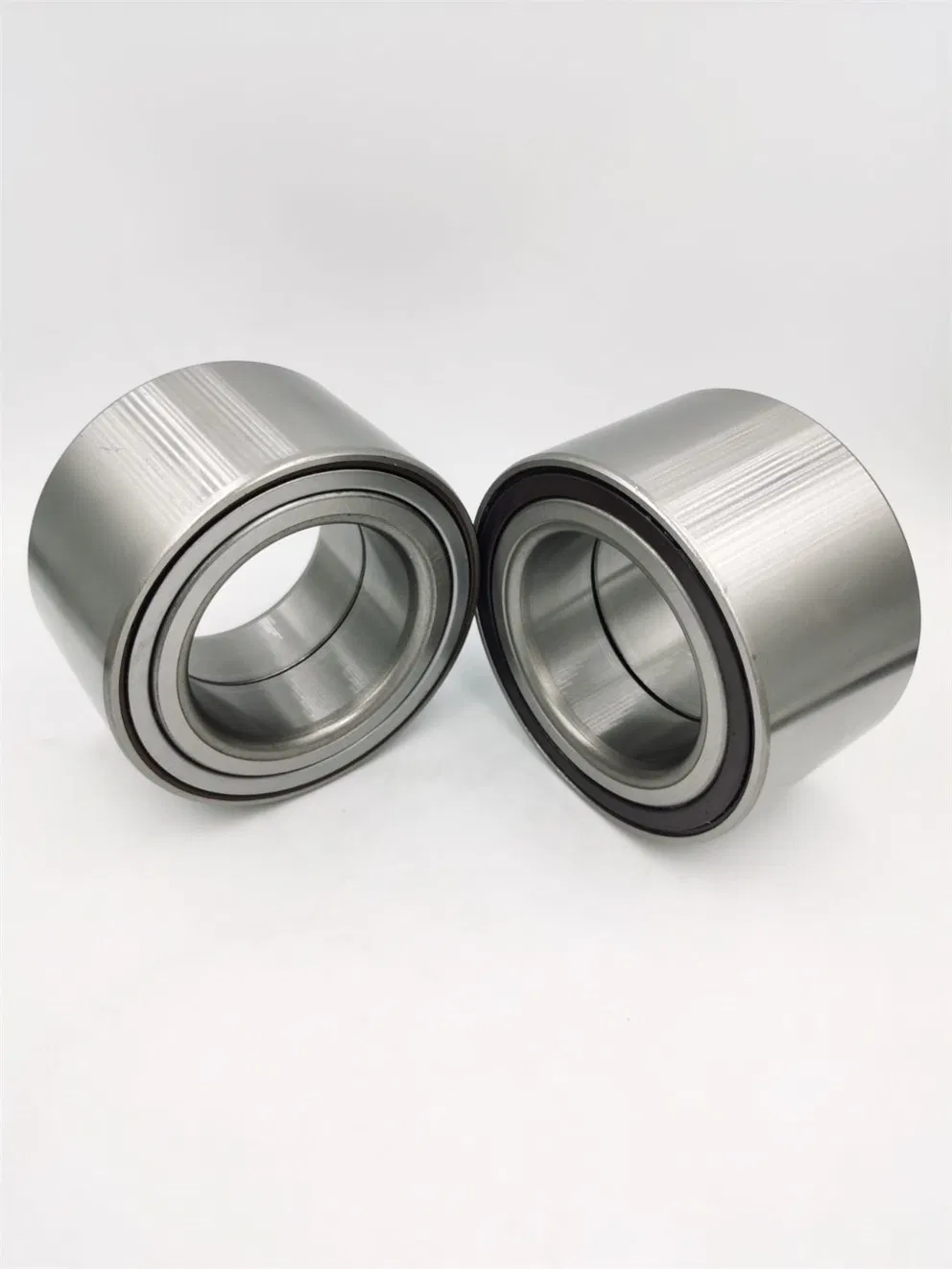 Auto Parts Um51-33-047 UC3c-33-047 90369-47003 47kwd02au42ca120 47kwd01 Auto Wheel Bearing