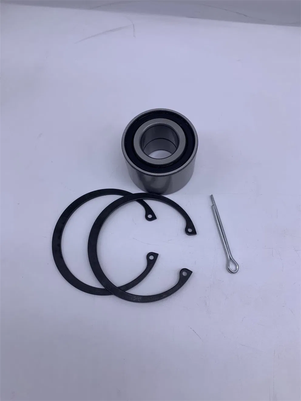 Ball Bearing Roller Bearing Vkbc0031j/Bah-0043 Suzuki Daewoo Opel Chevrolet Car Parts Wheel Bearing