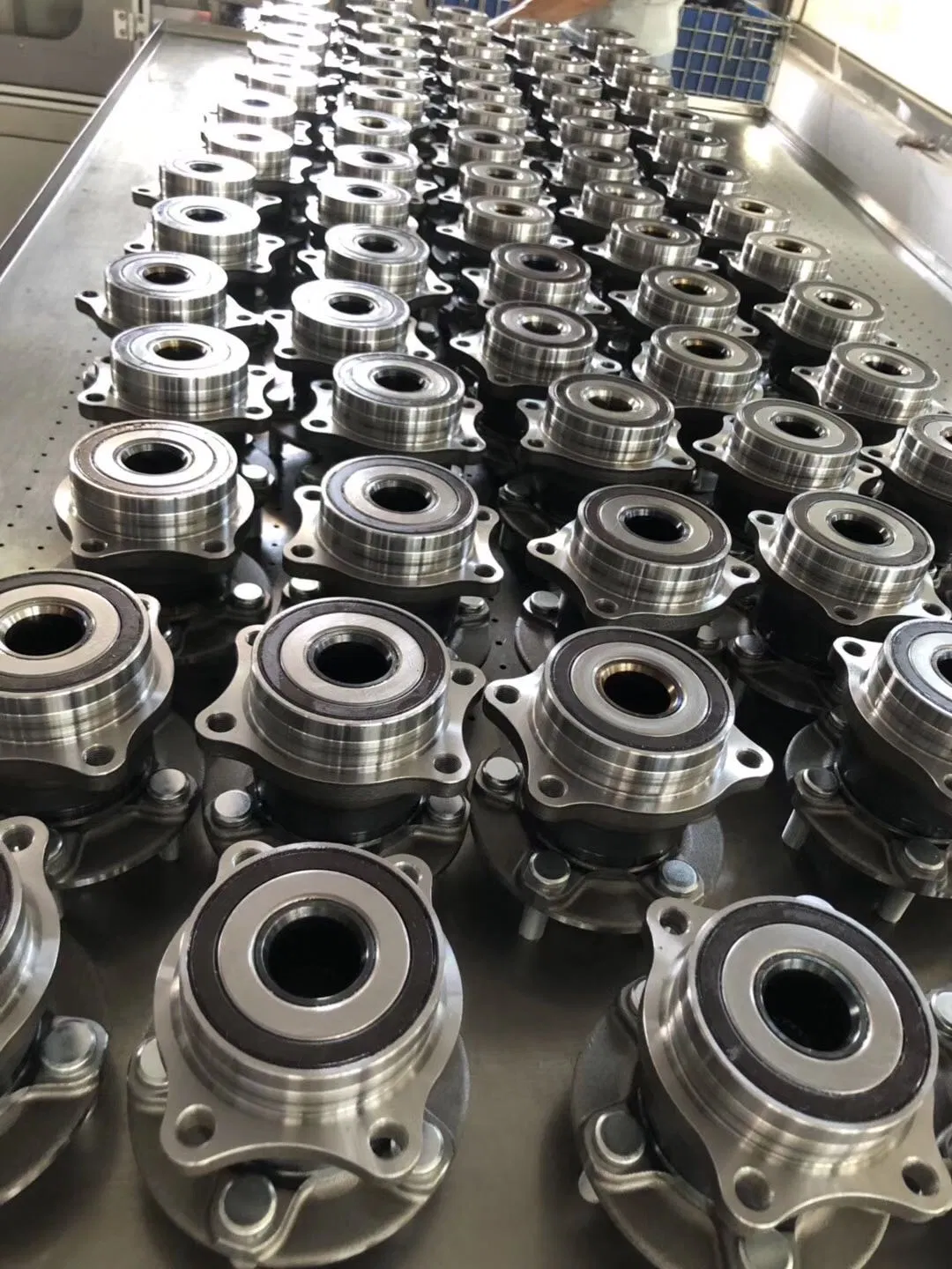 Foda Deep Groove Ball Bearing/Rolling Bearing/Auto Bearing of 50rcty2822f0/Wb1024081/Lqz25520037/Dacf1085ABS/Wt4852f2