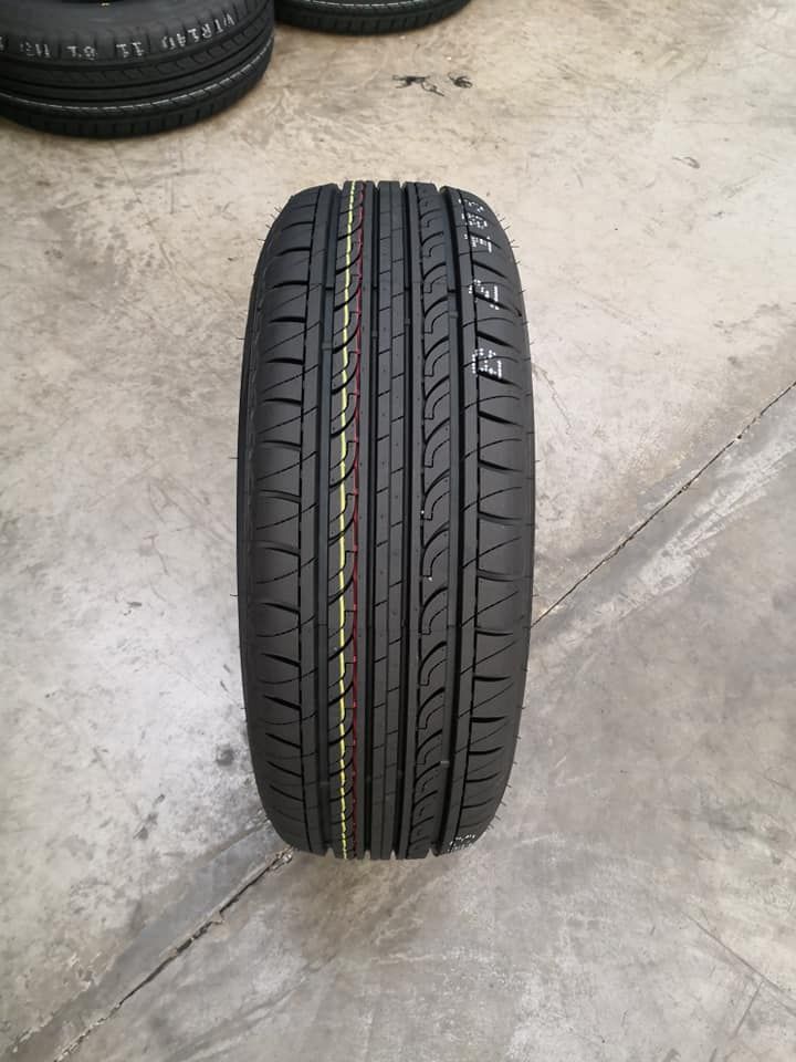 Joyroad Car Tyres Car Tire PCR Tire Passenger Car Tire Lt285/70r17 255/50zr19 225/70r15c 185/70r14