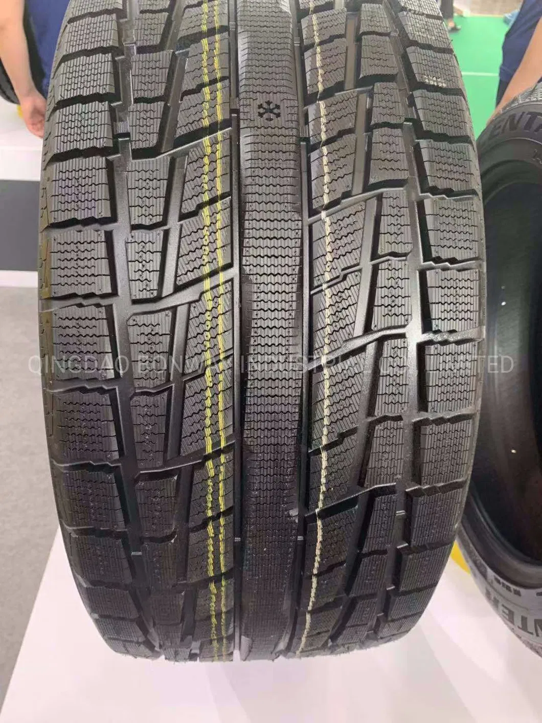 Joyroad/ Centara Brand Car Tyre PCR 4X4, at, Mt 165/65r13 175/70r14 185/70r13 195/70r14 Mt200