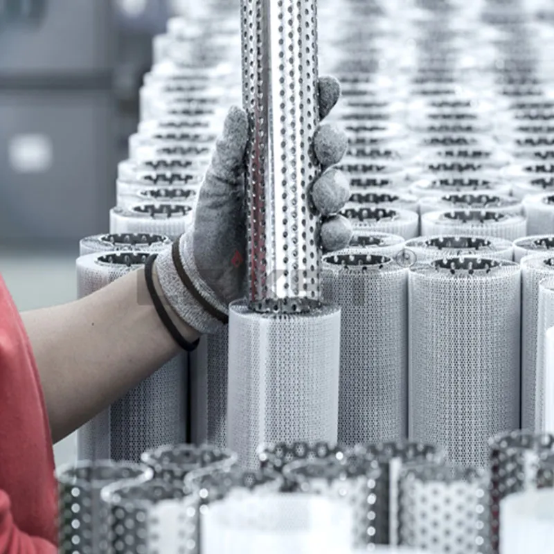 Leikst High Quality Filter Fuel/Water Element FF5131/FF5245/Cx1014A/M3001-1105240/5303743