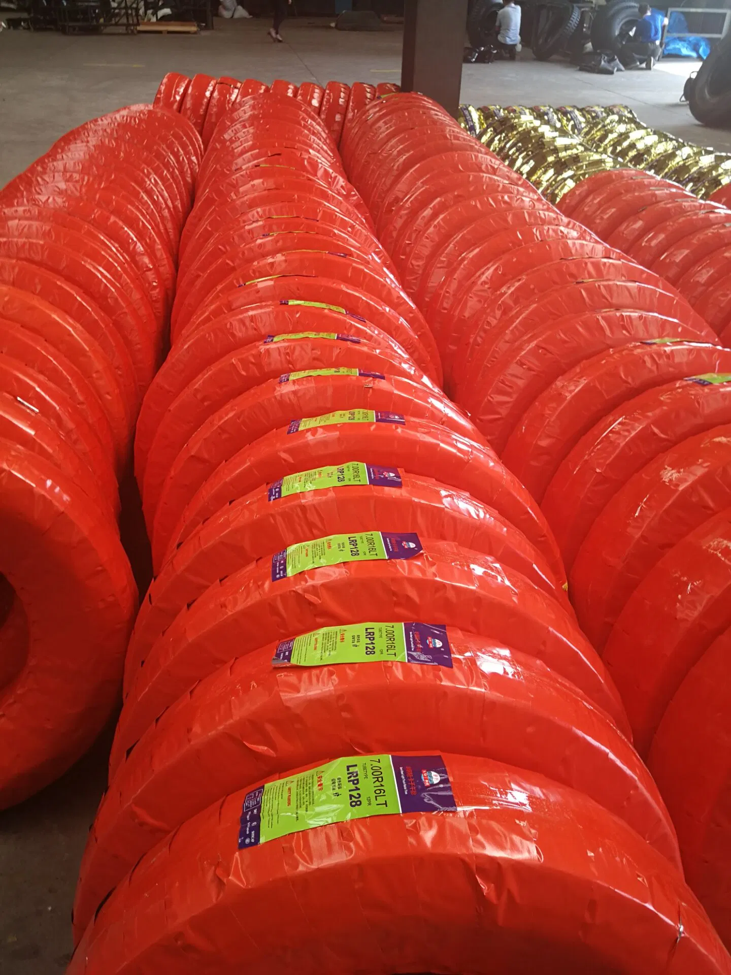 LTR PCR Passenger Tyre with 155/65r14, 165/ 60r14 , 165/65r14, 165/70r14