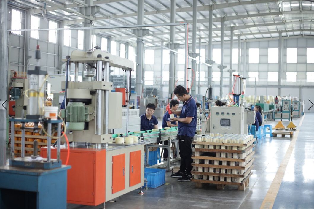 Oil Filter (02/100073A) 2/100073A 02100073A 02-100073A Bt237 P554407 Lf699 W9507