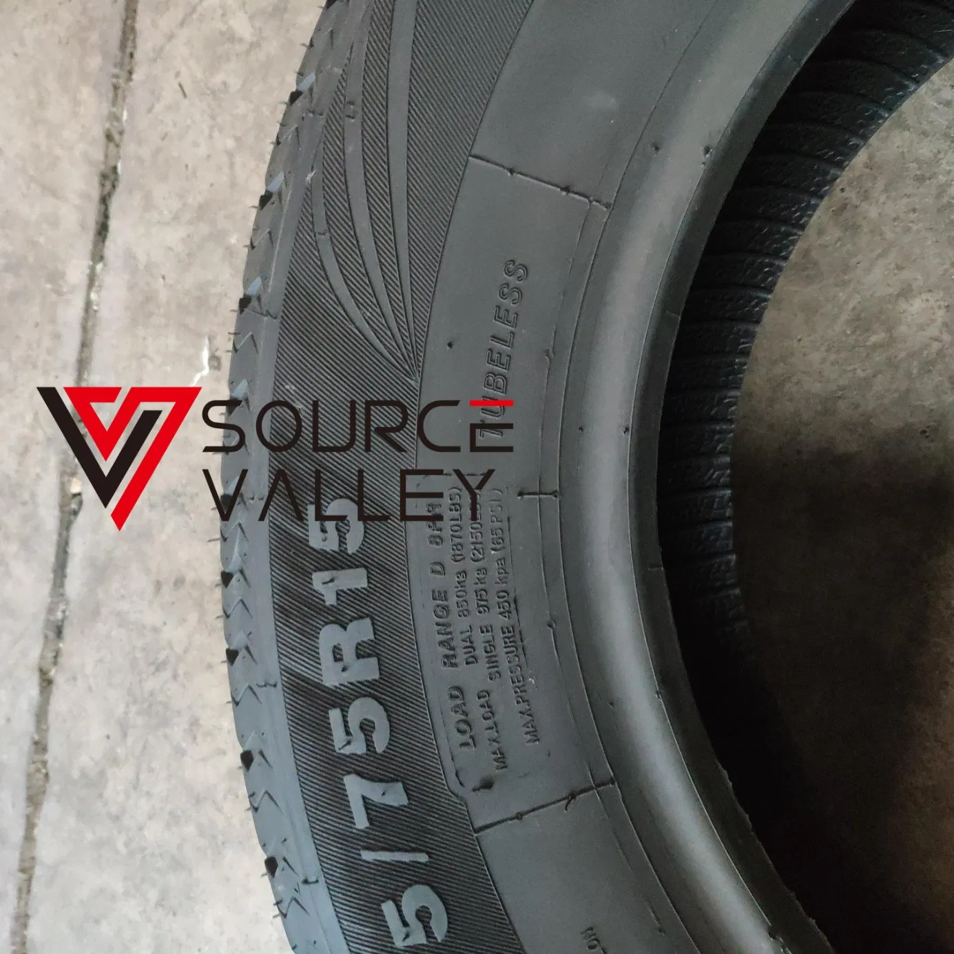 St Trailer Tire with St225 /75r15 Model Small 301 Pattern Design Good Quality