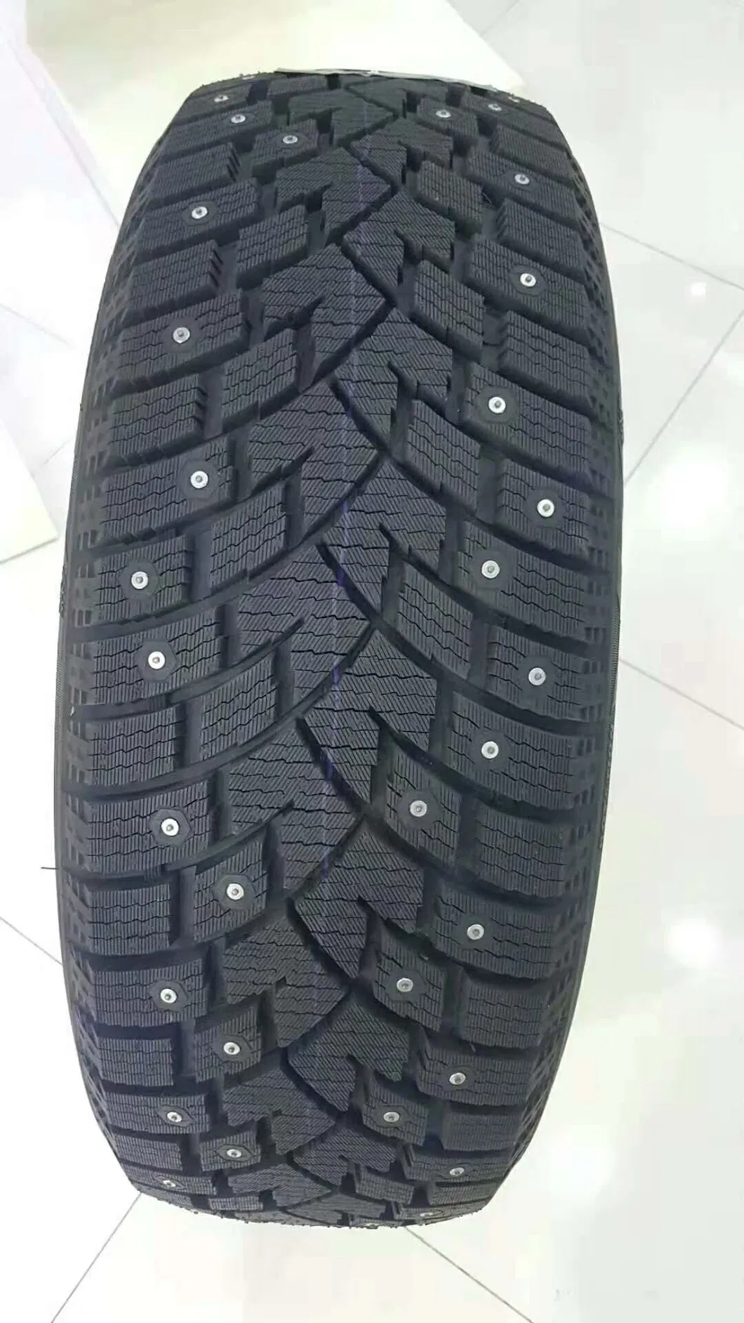Studable Winter Tyres for at/SUV/Lt/Van 315/35r20